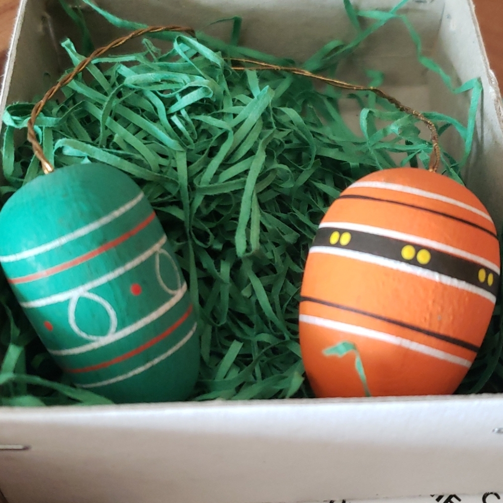 German Handmade/Painted Wood Hanging Easter Eggs